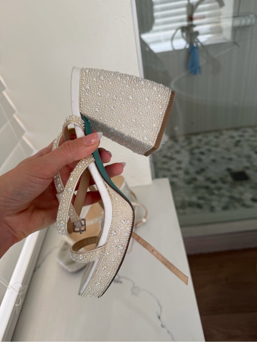 Betsey Johnson Denni Ivory Pearl Heel size 8 - Picture 8 of 9